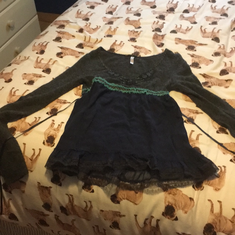Free People sweater/blouse